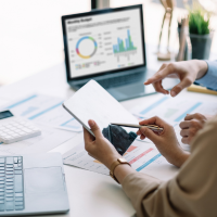 Data-Driven Marketing and Analytics 